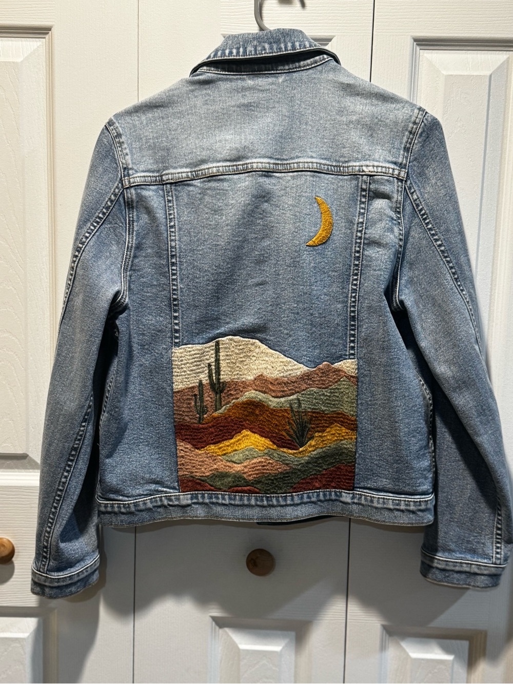 Driftwood Desert Landscape Denim Jacket , NWOT - Picture 10 of 10